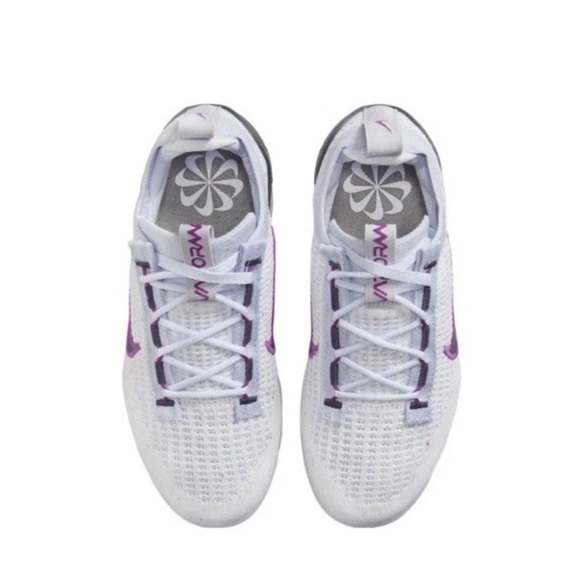 Nike Air VaporMax FK -White Football Grey Hot Fuchsia Dark Raisin - 5.5Y - Picture 4 of 9